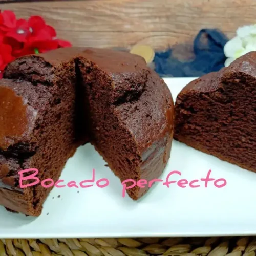 bizcocho-de-chocolate-en-freidora-de-aire